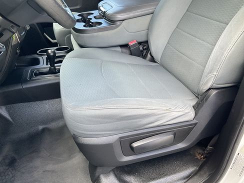 Used 2013 RAM 2500 Tradesman w/ Chrome Appearance Group AWD/4WD image 26