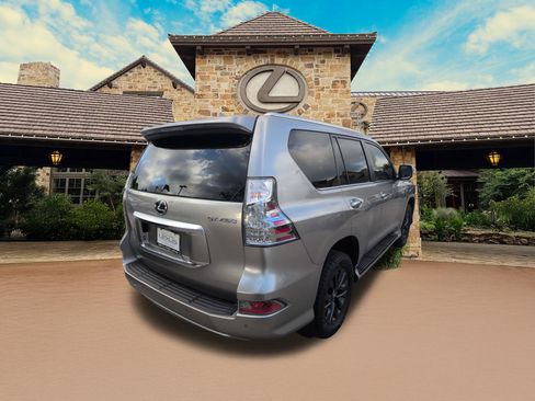 Certified 2023 Lexus GX 460 Premium w/ Premium Package AWD/4WD image 2