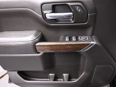 Used 2022 GMC Sierra 1500 Elevation image 13