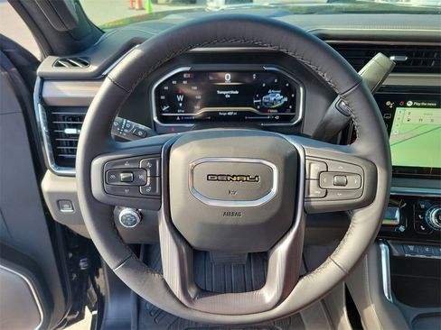 New 2025 GMC Sierra 3500 Denali Ultimate image 27