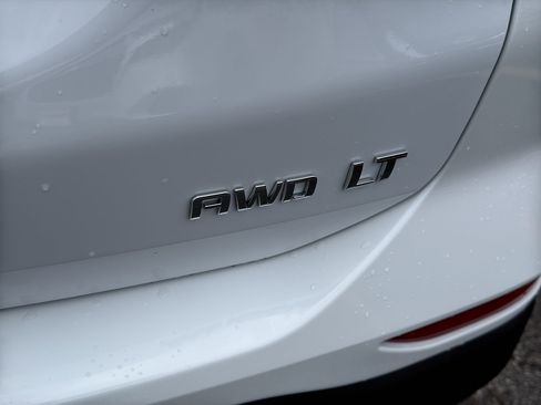 Used 2024 Chevrolet Equinox LT image 8