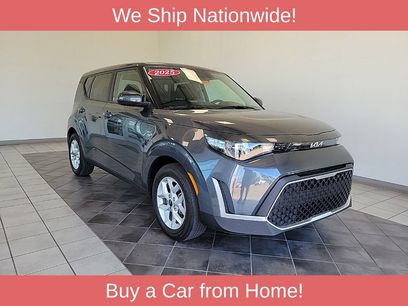 Used 2025 Kia Soul LX w/ LX Technology Package