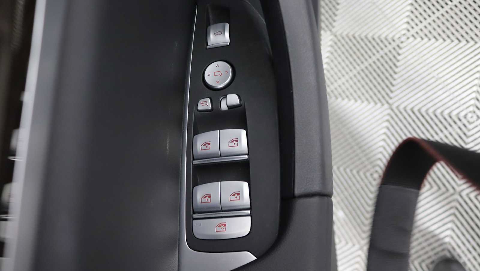 Used 2024 BMW X3 xDrive30i w/ Premium Package AWD/4WD image 19