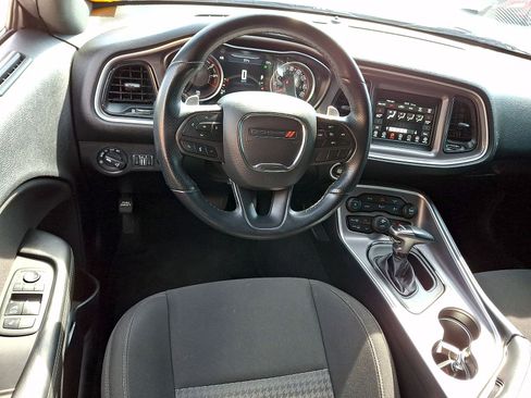 Used 2022 Dodge Challenger GT RWD image 21