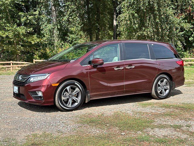 Used 2018 Honda Odyssey Touring image 5