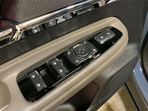 Used 2025 Lincoln Corsair Reserve w/ Equipment Group 202A image 30