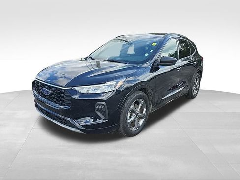 Used 2023 Ford Escape ST-Line image 7