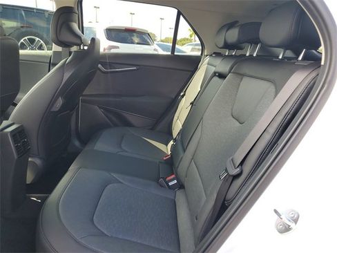 Used 2024 Kia Niro SX Touring image 10