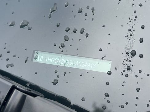 Certified 2023 Honda Accord Touring image 3