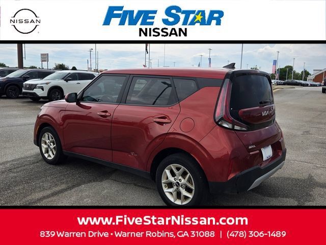 Used 2023 Kia Soul S FWD image 9