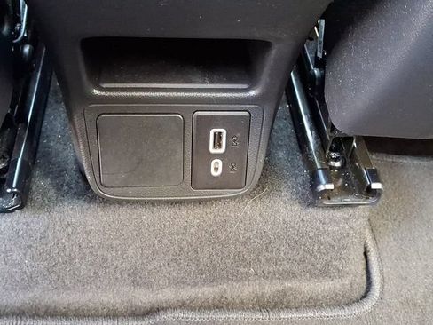 Used 2023 Buick Encore GX Preferred w/ Cold Weather Comfort Package FWD image 11