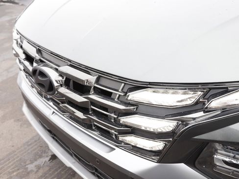 New 2026 Hyundai Tucson Limited image 13