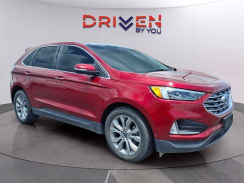 Used 2019 Ford Edge Titanium w/ Equipment Group 301A FWD image 7