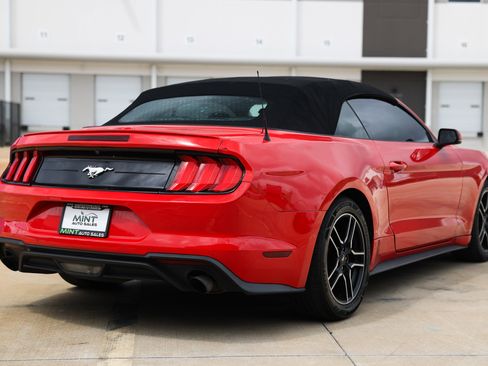 Used 2020 Ford Mustang Premium image 18