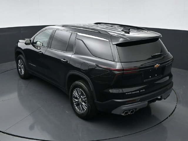 Used 2025 Chevrolet Traverse LT AWD/4WD image 46