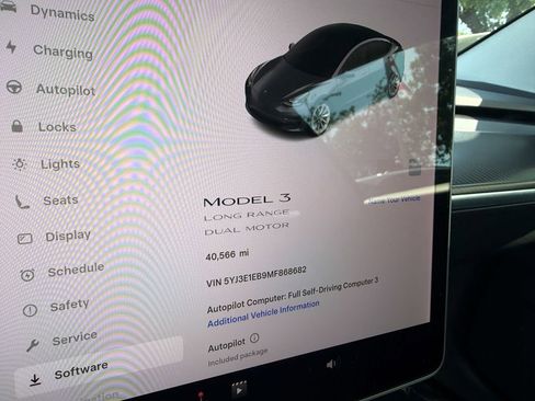 Used 2021 Tesla Model 3 Long Range AWD/4WD image 19