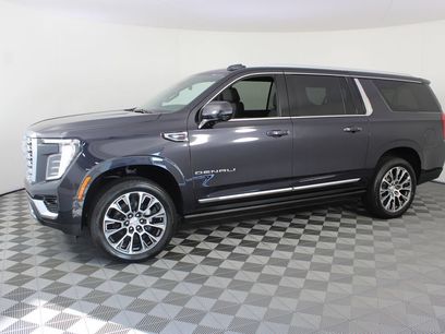 New 2026 GMC Yukon XL Denali w/ Sun & Power Step Package