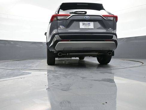 Certified 2024 Toyota RAV4 SE image 32