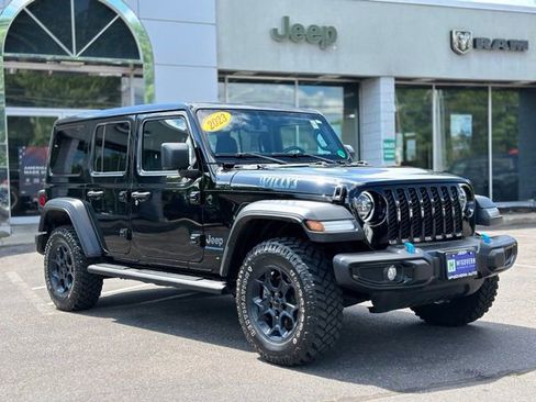 Used 2023 Jeep Wrangler Unlimited w/ Sun & Screen Package AWD/4WD image 7