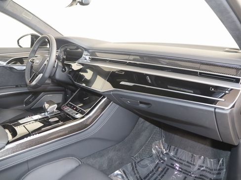 Used 2025 Audi S8 image 83