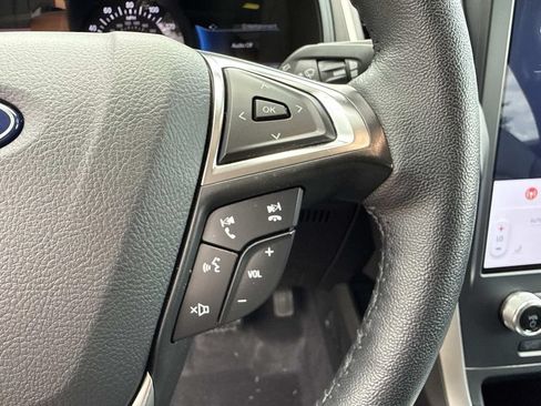 Used 2024 Ford Edge SEL w/ Convenience Package AWD/4WD image 30