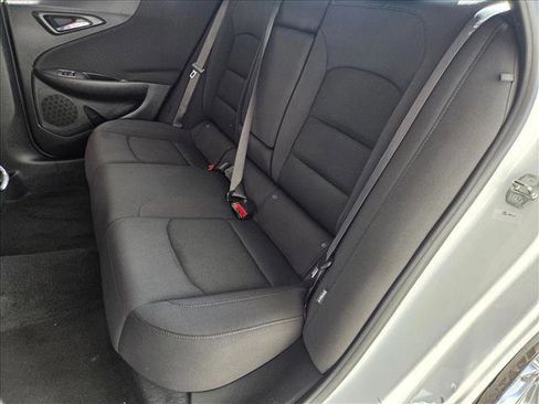Used 2024 Chevrolet Malibu LT image 17