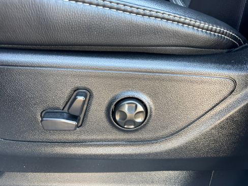 Used 2025 RAM 1500 RHO AWD/4WD image 10