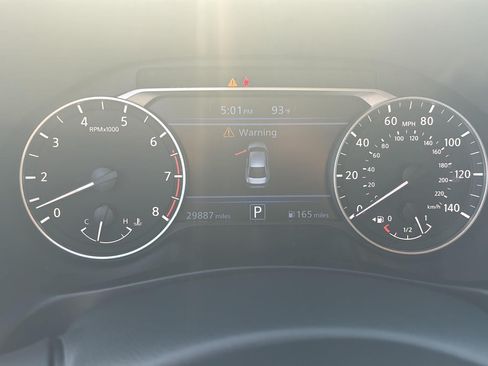 Used 2025 Nissan Altima 2.5 SV FWD image 15