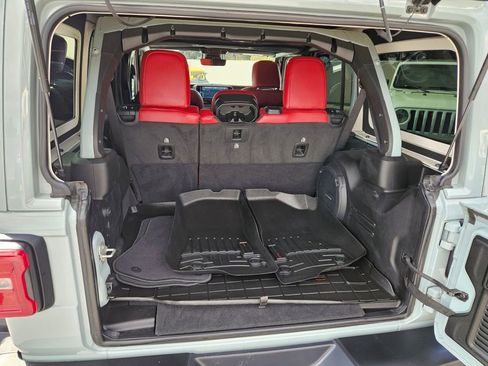 Certified 2024 Jeep Wrangler Unlimited Rubicon 392 image 23