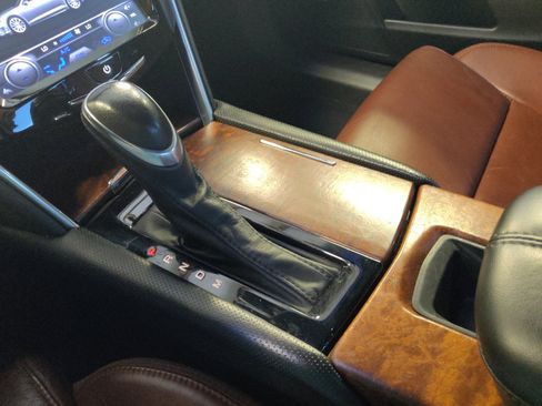 Used 2016 Cadillac XTS Luxury FWD image 26