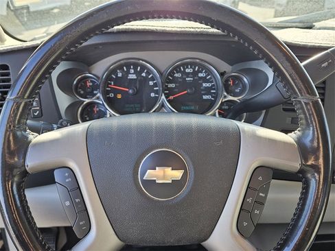 Used 2008 Chevrolet Silverado 2500 LT w/ 2LT Convenience Package image 25