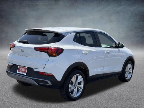 Used 2025 Buick Encore GX Preferred FWD image 3