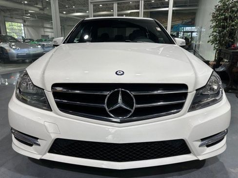 Used 2014 Mercedes-Benz C 250 Sedan image 20