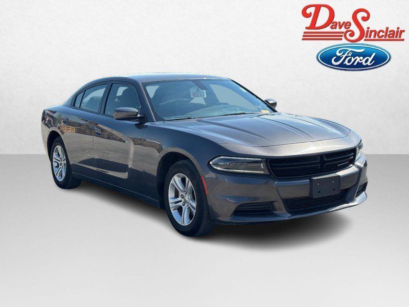 Used 2022 Dodge Charger SXT RWD image 4