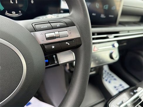 Used 2025 Hyundai Tucson Blue image 20