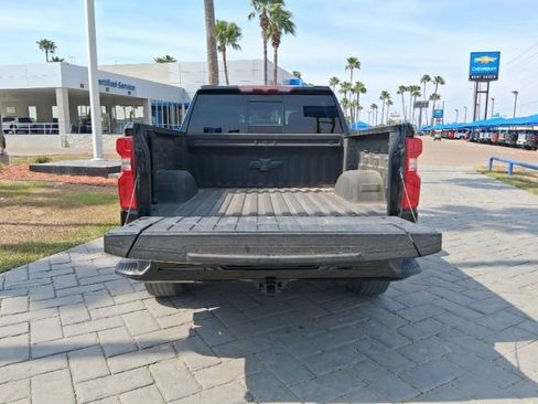 Used 2023 Chevrolet Silverado 1500 RST image 7