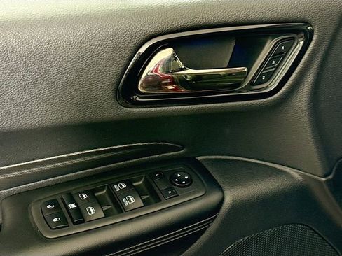 Used 2022 Dodge Durango GT AWD/4WD image 22