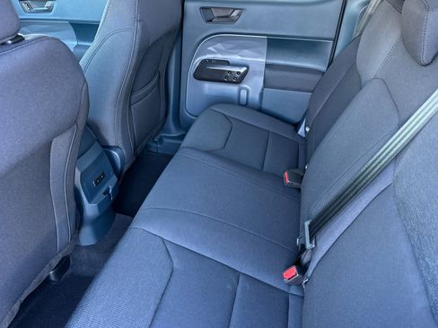 New 2025 Ford Maverick XL image 12