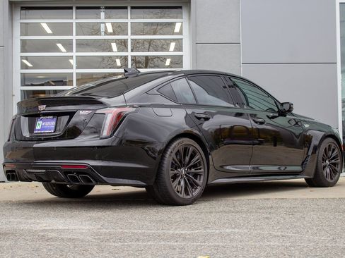 Used 2025 Cadillac CT5 V Blackwing image 10