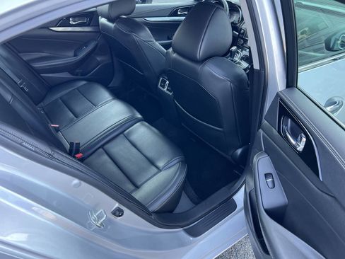Used 2020 Nissan Maxima 3.5 SV w/ Floor Mat Group image 16