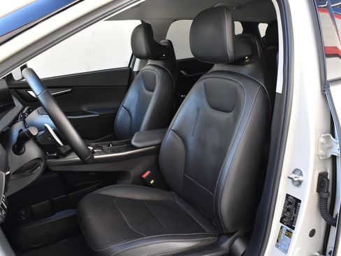 Used 2022 Kia EV6 Wind w/ Wind Technology Package image 20