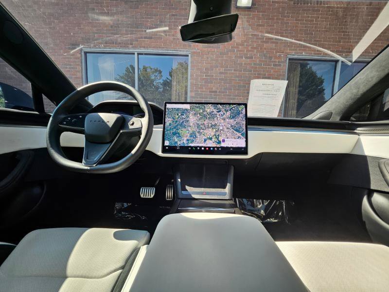 Used 2024 Tesla Model S Plaid AWD/4WD image 40