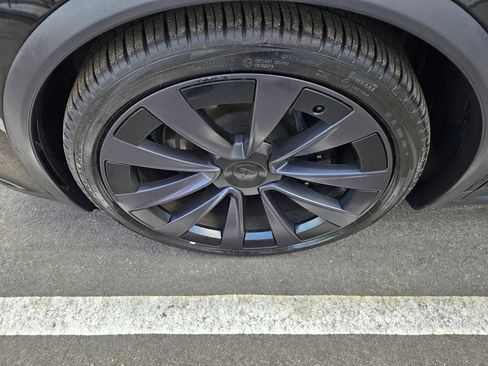 Used 2022 Tesla Model X AWD/4WD image 13
