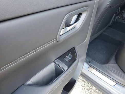 New 2026 Nissan Rogue Dark Armor AWD/4WD image 10
