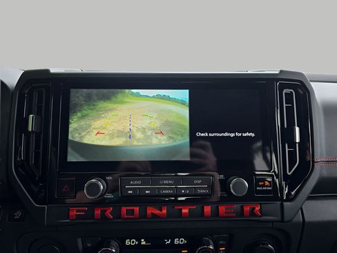 Used 2025 Nissan Frontier Pro-X RWD image 25