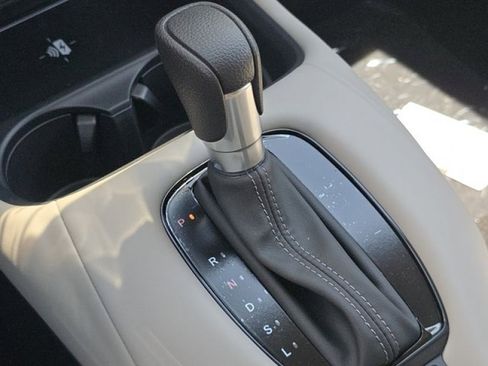 Used 2026 Honda HR-V LX image 19