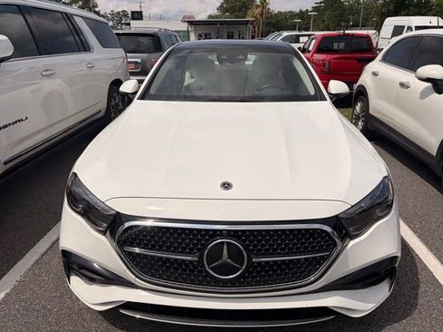 Used 2024 Mercedes-Benz E 450 4MATIC Sedan image 2