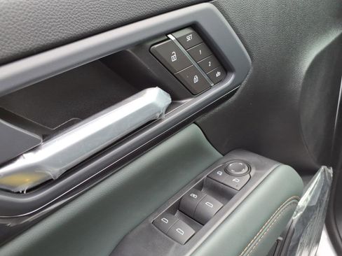 New 2026 GMC Terrain AT4 w/ Convenience Package III AWD/4WD image 13