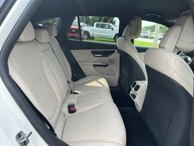 Certified 2025 Mercedes-Benz GLC 350e 4MATIC image 21