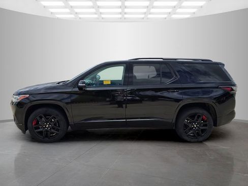 Used 2021 Chevrolet Traverse Premier w/ Redline Edition AWD/4WD image 6